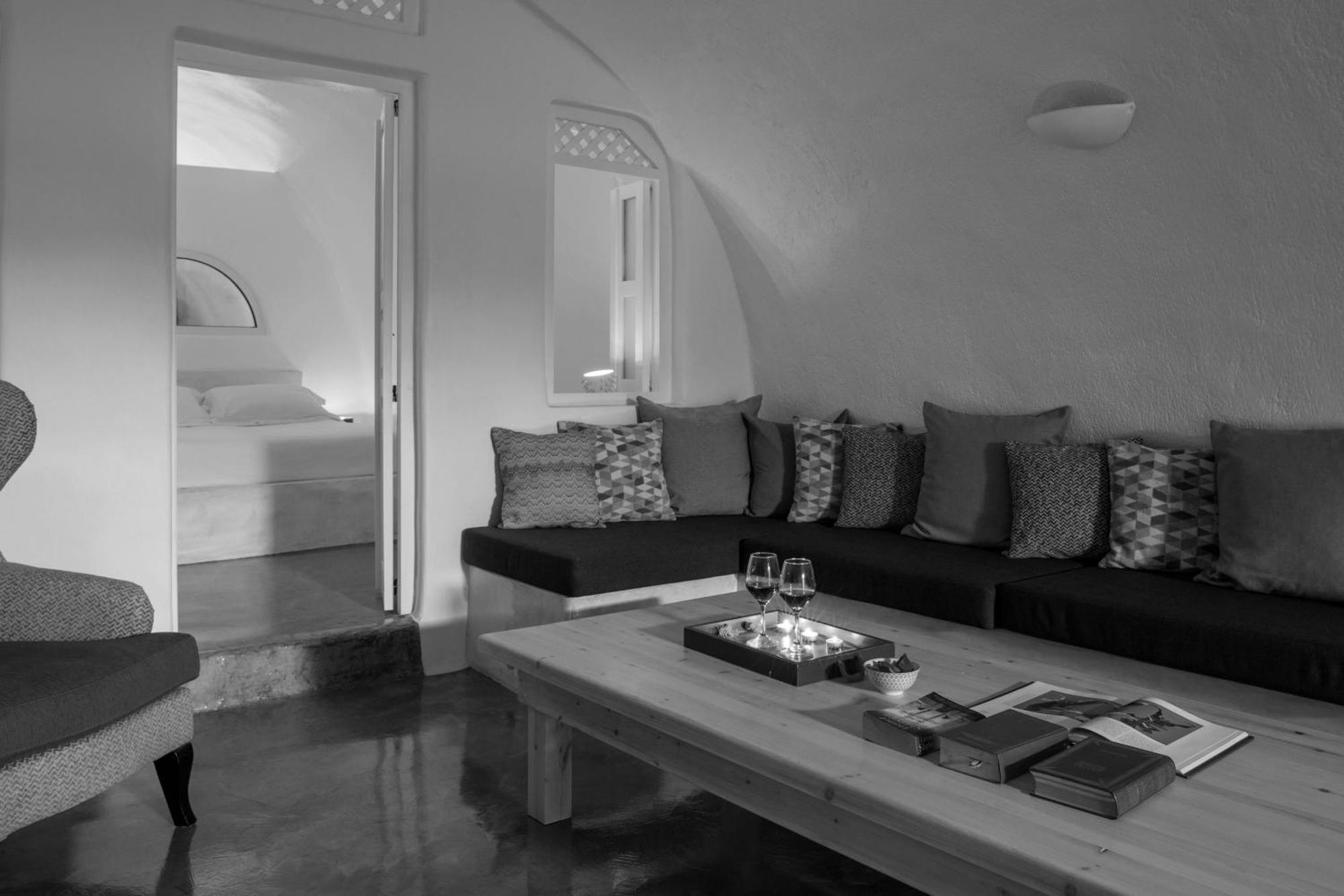 Revelis Villa & Canava Fira  Pokoj fotografie