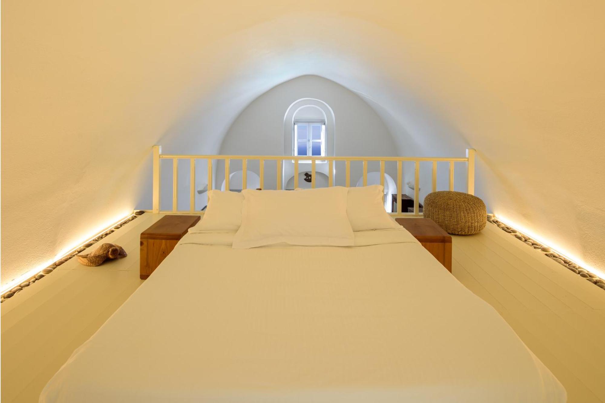 Revelis Villa & Canava Fira  Pokoj fotografie