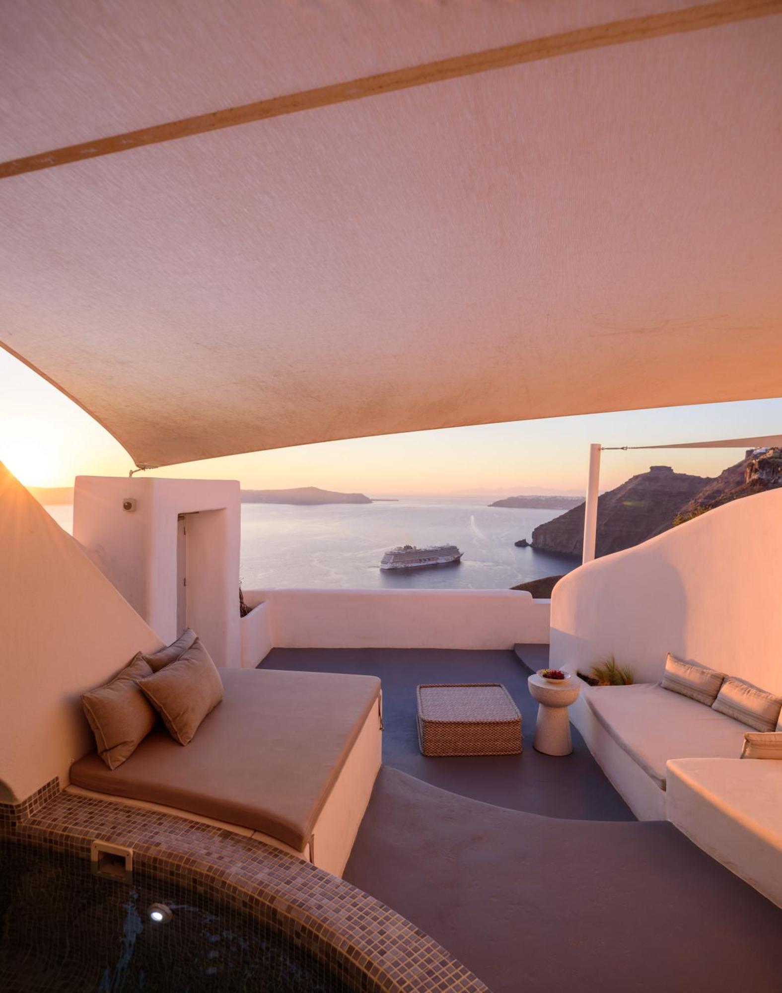 Revelis Villa & Canava Fira  Exteriér fotografie